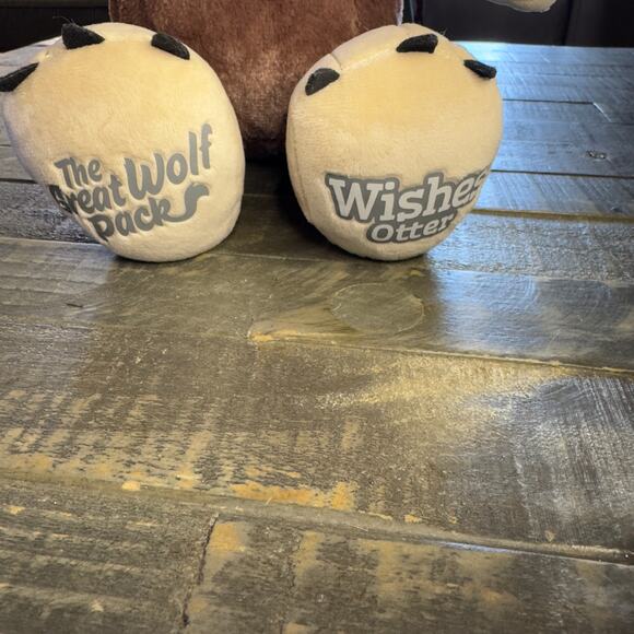 Great Wolf Lodge Pack Build A Bear Wishes Otter Plush Stuffed Animal HTF 17" - Picture 2 of 8